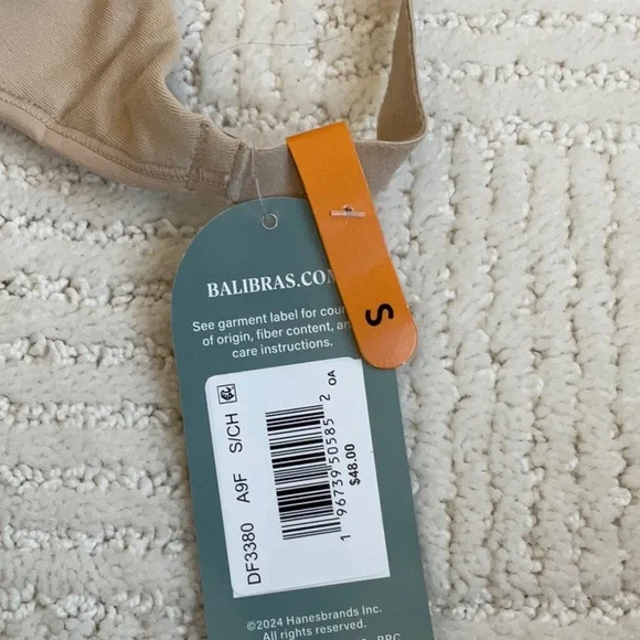 Bali Cool Comfort No Wire Convertible Bra NWT S - Picture 10 of 10